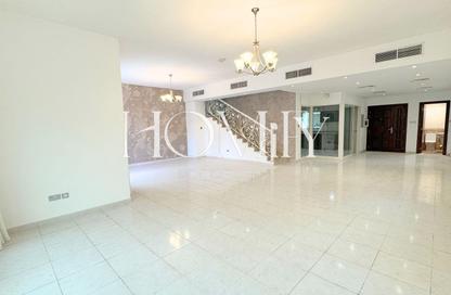 Villa - 4 - 5 for rent in Nakheel Circle Villas - Jumeirah Village Circle - Dubai