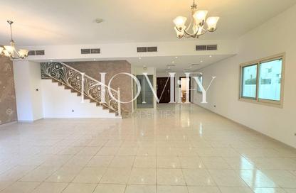 Villa - 4 - 5 for rent in Nakheel Circle Villas - Jumeirah Village Circle - Dubai Villa - 4 - 5 for rent in Nakheel Circle Villas - Jumeirah Village Circle - Dubai
