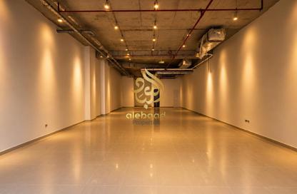 Retail - Studio - 1 Bathroom for rent in Q2 Building - Al Qusais 2 - Al Qusais Residential Area - Al Qusais - Dubai