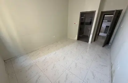 Apartment - 1 Bedroom - 2 Bathrooms for rent in Al Jurf 3 - Al Jurf - Ajman Downtown - Ajman