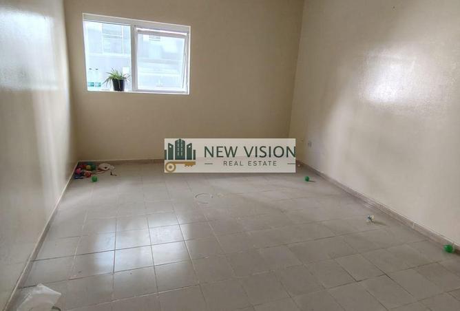 73866437 - Property Image 3