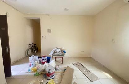 Apartment - 1 Bedroom - 1 Bathroom for rent in Fire Station Road - Muwaileh - Sharjah Apartment - 1 Bedroom - 1 Bathroom for rent in Fire Station Road - Muwaileh - Sharjah