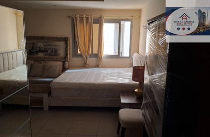 Apartment - Studio - 1 Bathroom for rent in Al Dana Tower - Al Majaz 3 - Al Majaz - Sharjah