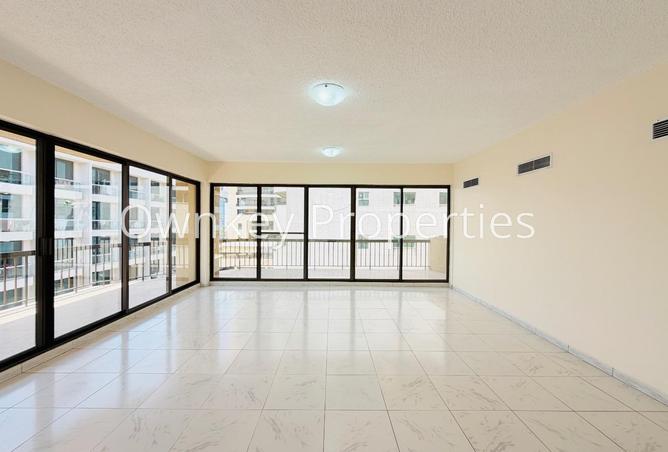 76974669 - Property Image 2