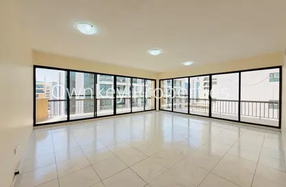 شقة - 3 غرف نوم - 2 حمامات للايجار في 1 غولدن ساندز - منخول - بر دبي - دبي