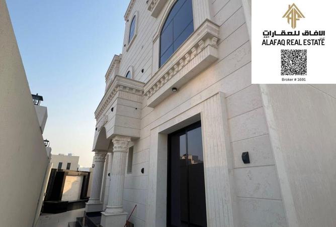 64793313 - Property Image 2