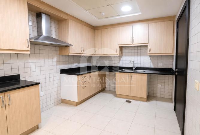 126544411 - Property Image 3