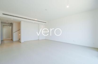 Townhouse - 4 Bedrooms - 5 Bathrooms for rent in Jebel Ali Village Townhouses Phase 2 - Jebel Ali Village - Jebel Ali - Dubai