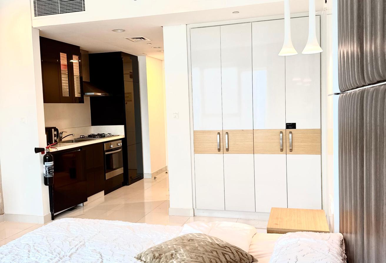 Fully Furnished Studio for Rent Dubai | DAMAC photo 4