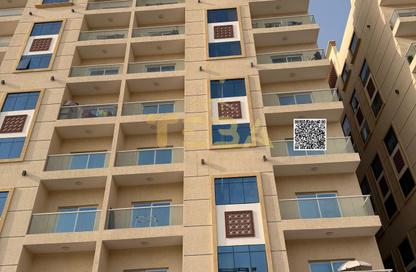 Apartment - 1 Bedroom - 2 Bathrooms for sale in Al Amira Village - Al Yasmeen - Ajman