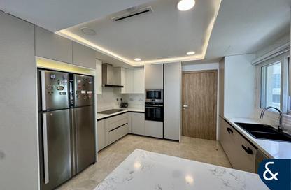 Villa - 4 Bedrooms - 4 Bathrooms for rent in Meadows 8 - Meadows - Dubai
