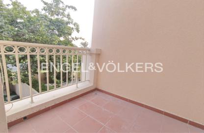 Villa - 2 Bedrooms - 3 Bathrooms for rent in Springs 1 - The Springs - Dubai