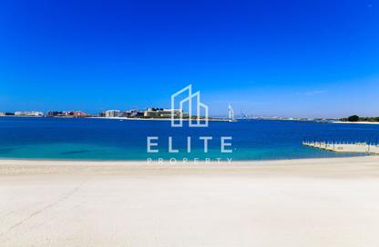 Villa - 5 - 6 for rent in Palma Residences - Palm Jumeirah - Dubai