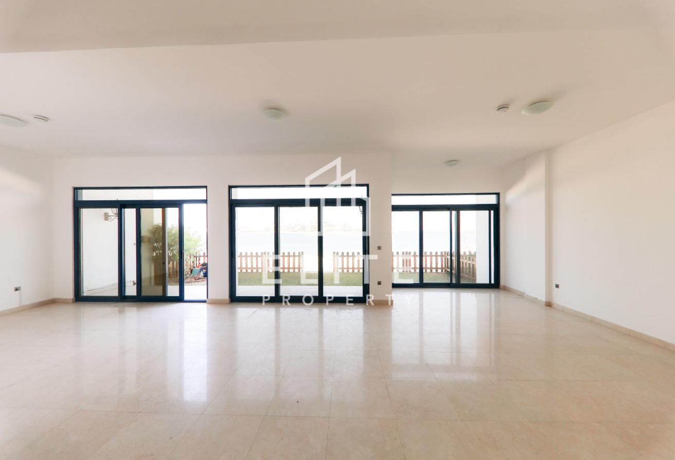5BR Beachfront Villa | Ocean & Burj Al Arab Views photo 6