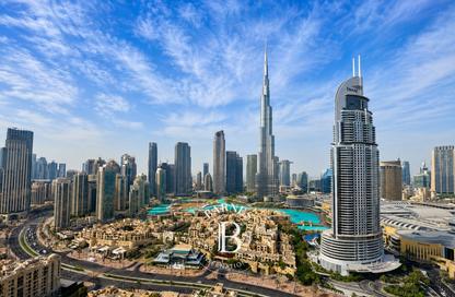 Apartment - 2 Bedrooms - 2 Bathrooms for rent in Burj Royale - Downtown Dubai - Dubai