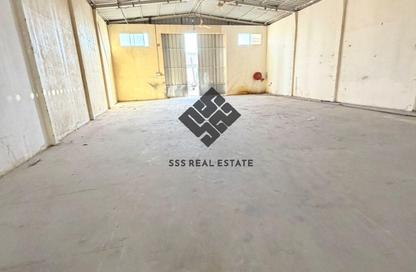 Warehouse - Studio for rent in Umm Al Thuoob - Umm Al Quwain