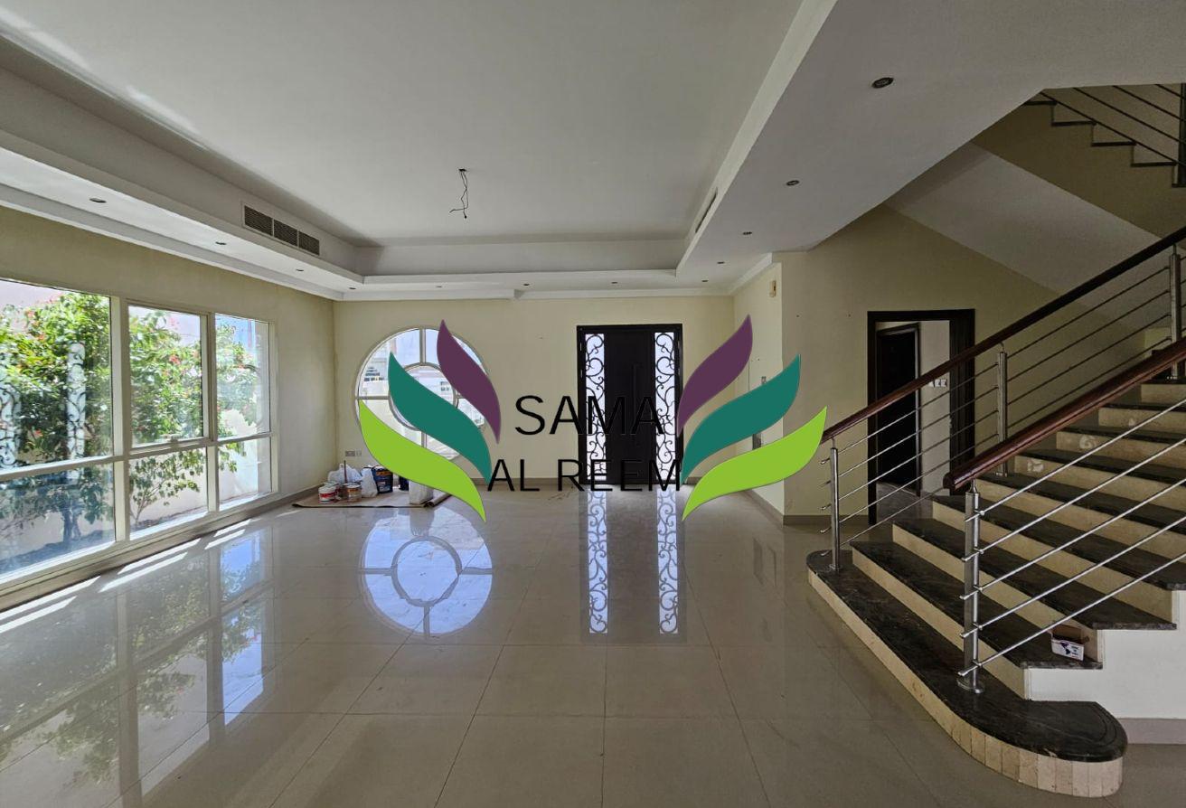 Prime Location| Private Pool | 5Bed +Maid photo 8