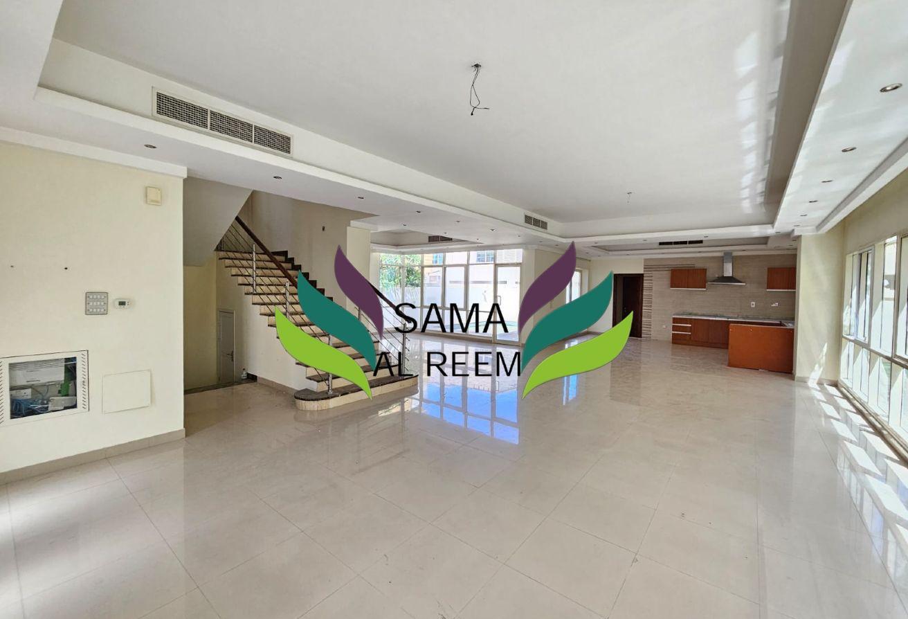 Prime Location| Private Pool | 5Bed +Maid photo 4