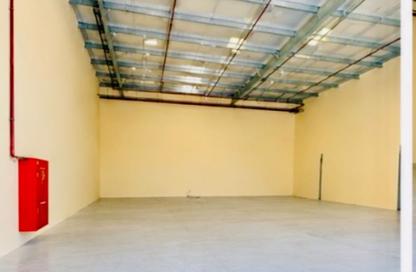 Warehouse - Studio - 1 for rent in Al Jlail - Al Sajaa - Sharjah