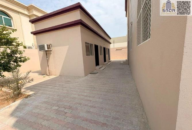 126562148 - Property Image 3