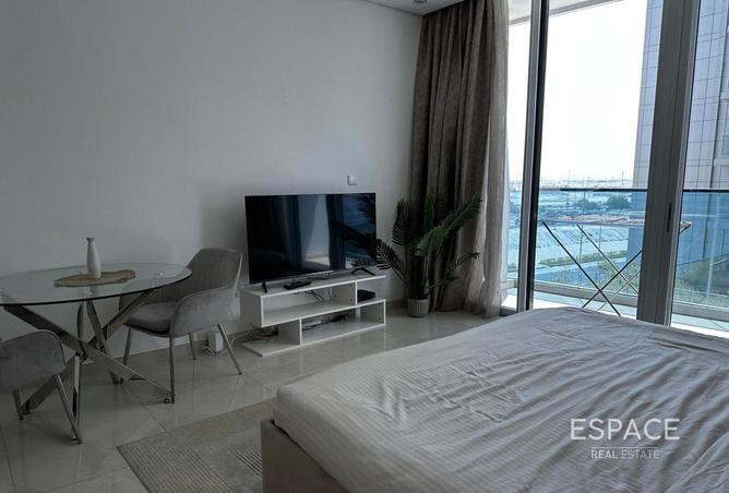 74243952 - Property Image 2