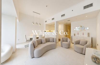 Apartment - 2 Bedrooms - 3 Bathrooms for sale in Cayan Tower - Dubai Marina - Dubai