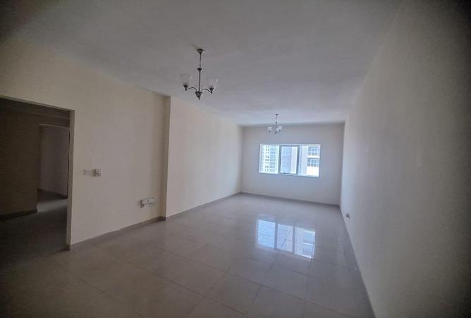 102838325 - Property Main Image