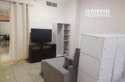 Apartment - 1 Bedroom - 2 Bathrooms for rent in Sulafa Tower - Dubai Marina - Dubai