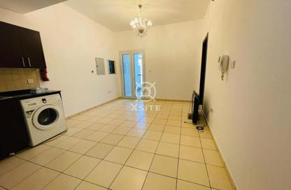 Apartment - 1 Bedroom - 2 Bathrooms for rent in Autumn 2 - Autumn - Seasons Community - District 15 - Jumeirah Village Circle - Dubai