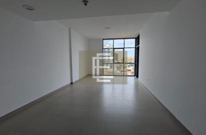 Apartment - 3 Bedrooms - 5 Bathrooms for rent in Dubai Wharf Tower 2 - Dubai Wharf - Al Jaddaf - Dubai