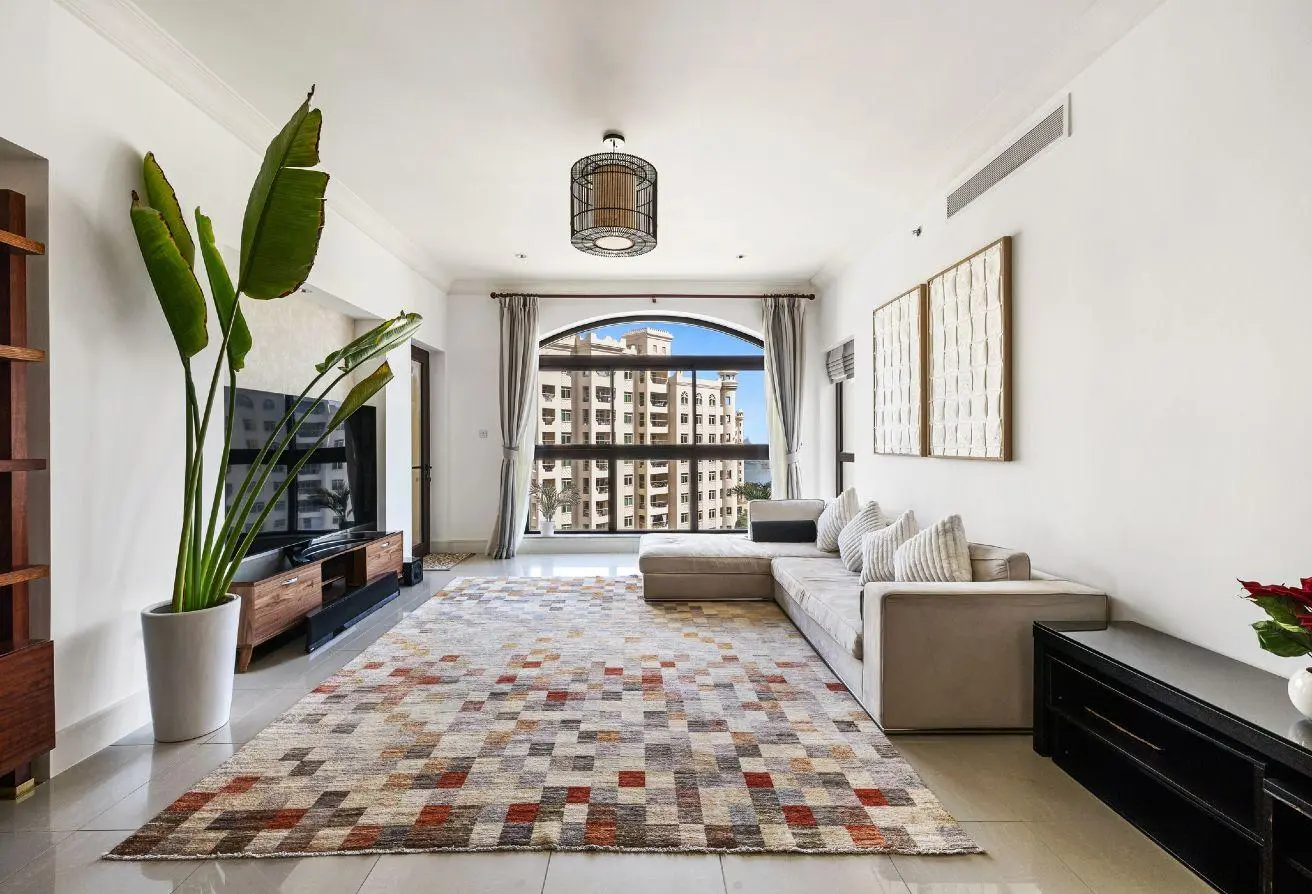 16210525 - Property Main Image