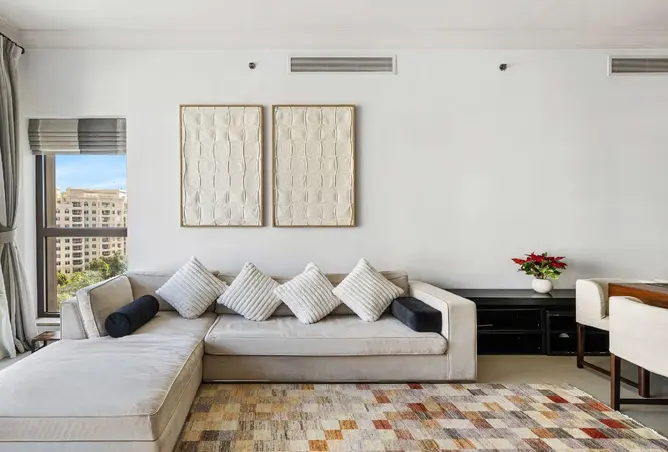 16210525 - Property Image 3