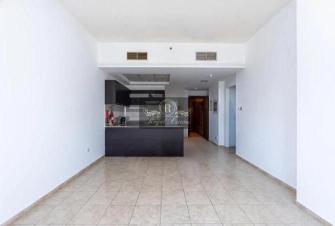 92707395 - Property Main Image