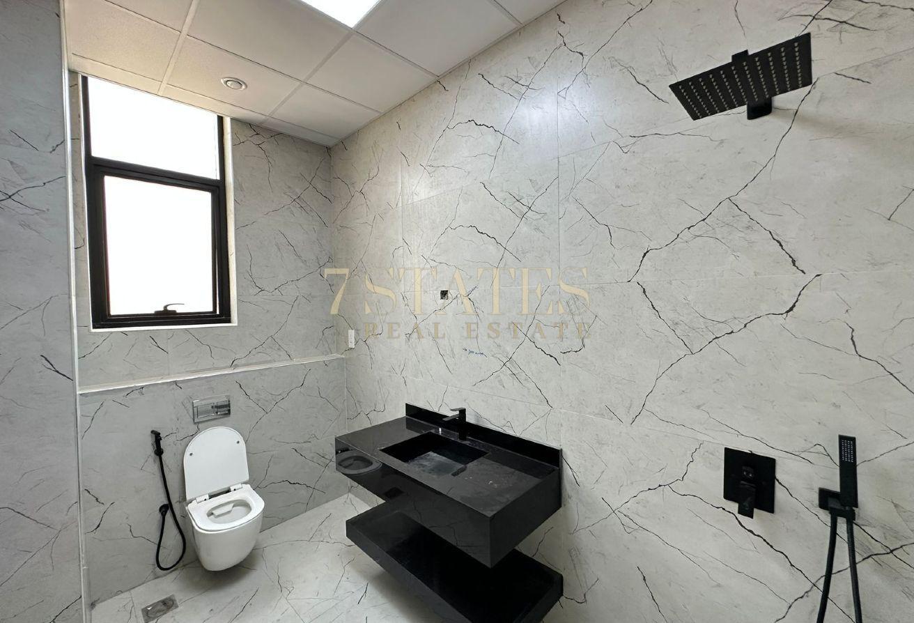 BRAND NEW MODERN VILLA | SPACIOUS LAYOUT photo 22