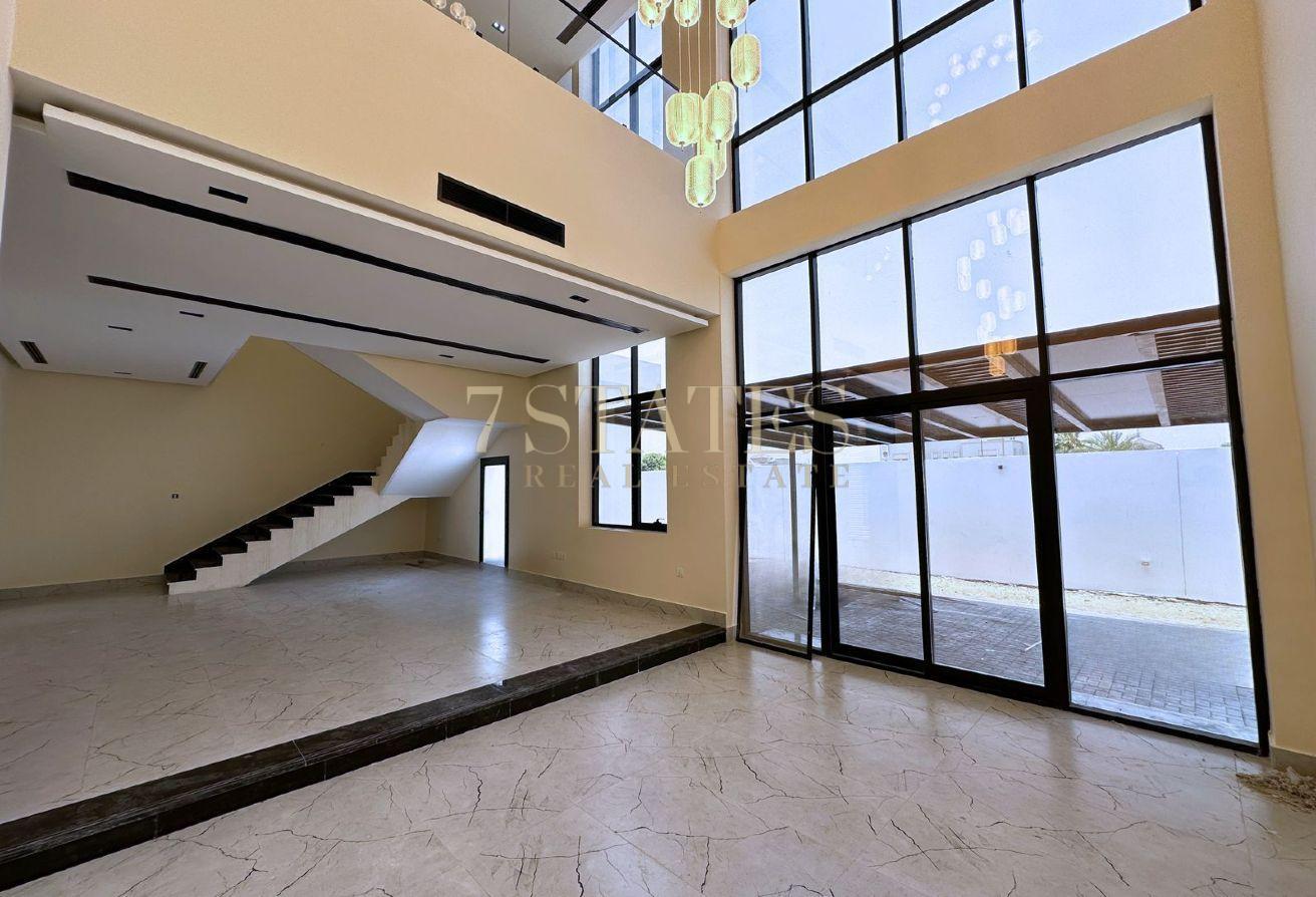 BRAND NEW MODERN VILLA | SPACIOUS LAYOUT photo 10