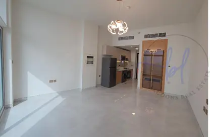 شقة - 1 حمام للايجار في سكايز من دانوب - ارجان - دبي