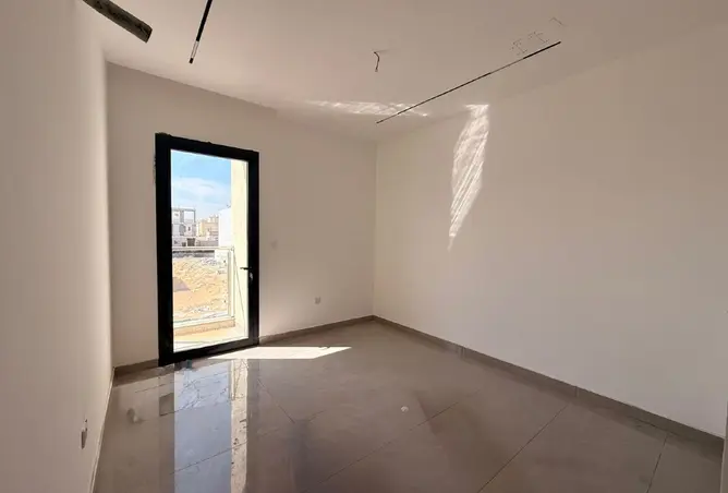 164245698 - صورة العقار 3