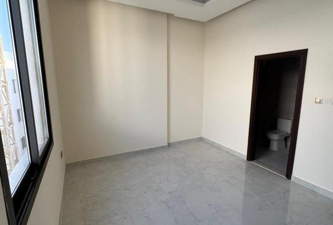 64038371 - صورة العقار 3