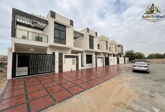145974215 - Property Image 3