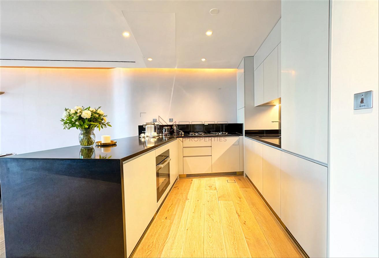 Fully Furnished | Burj Khalifa View | Large Layout photo 7