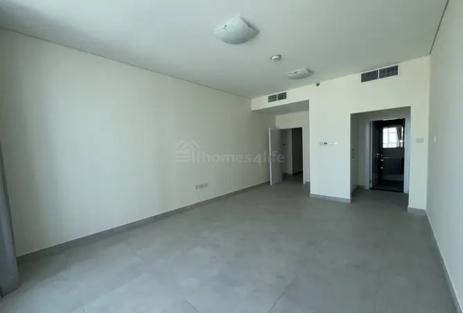 151908800 - Property Image 2