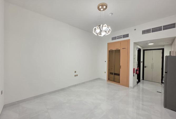 15996188 - صورة العقار 2