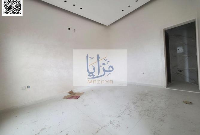 55736900 - Property Image 3