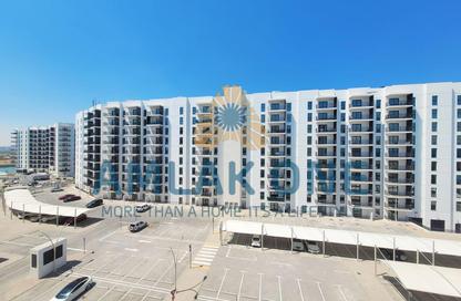 Apartment - Studio - 1 Bathroom for rent in Waters Edge - Yas Island - Abu Dhabi