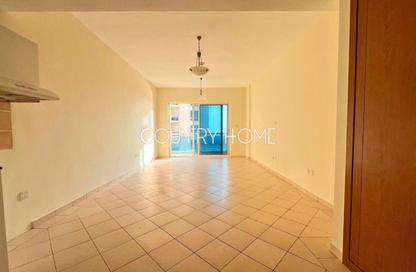 Apartment - Studio - 1 Bathroom for rent in Lago Vista B - Lago Vista - Dubai Production City (IMPZ) - Dubai