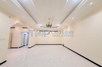 Apartment - 3 - 4 for rent in Asharej - Al Ain