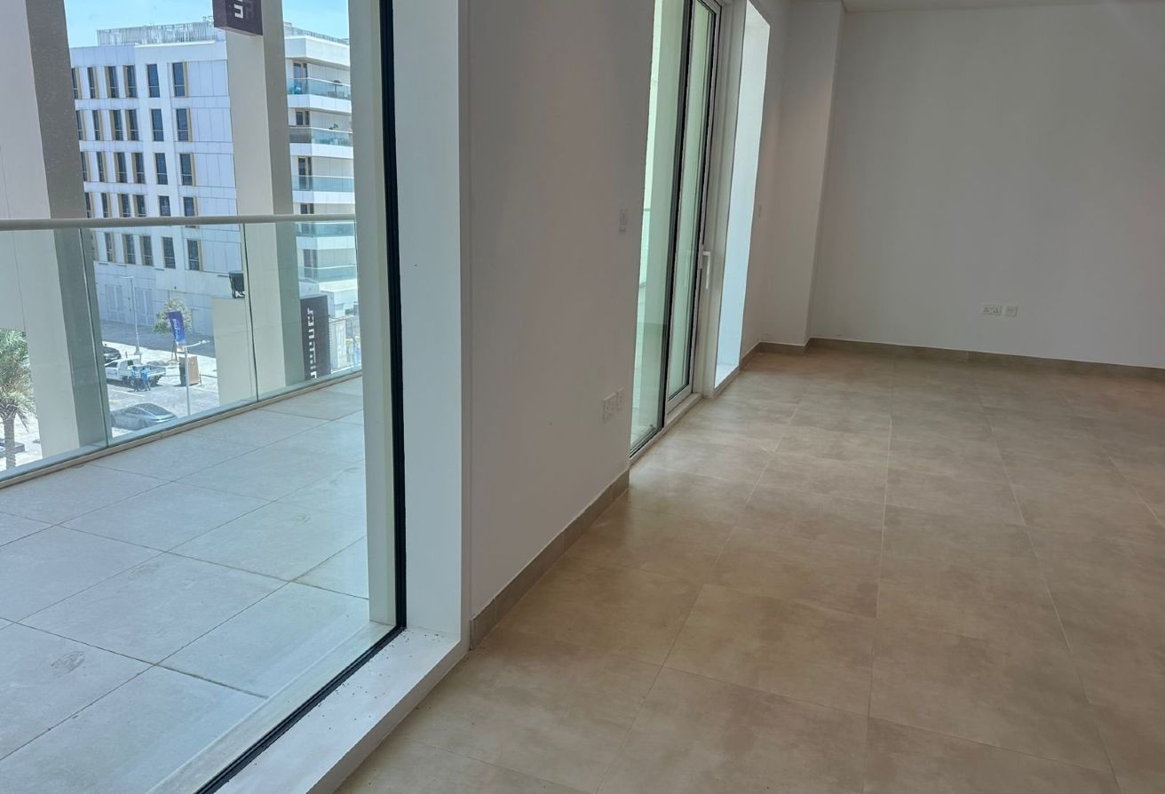 Beach Access | Huge Apartment | Partial Sea View