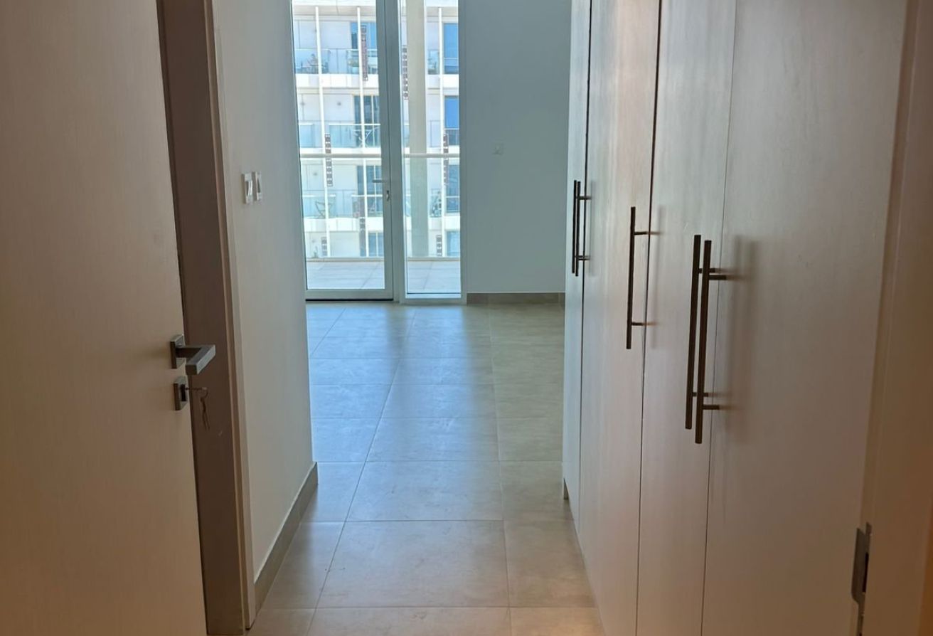 Beach Access | Huge Apartment | Partial Sea View