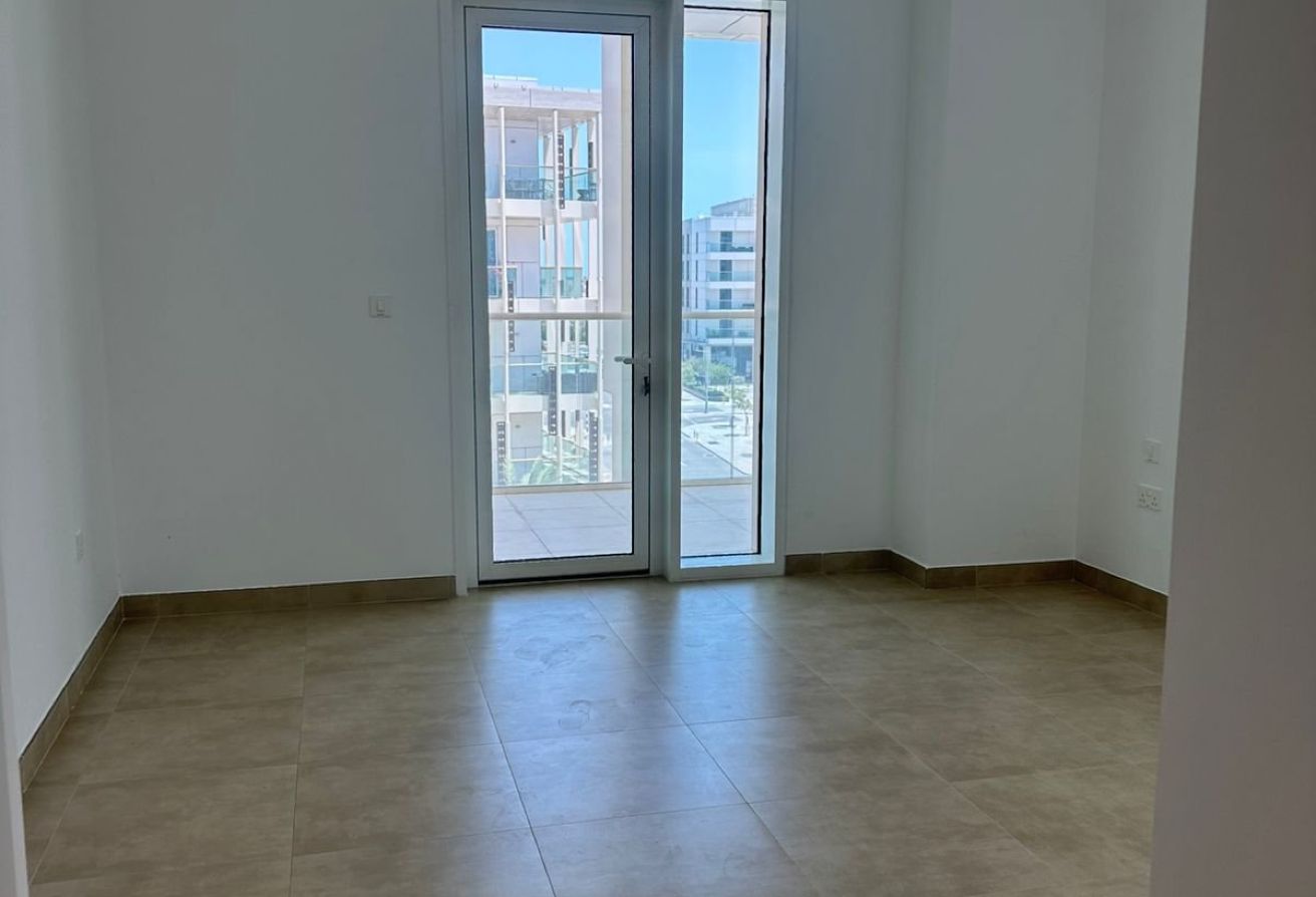 Beach Access | Huge Apartment | Partial Sea View