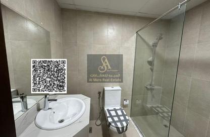 Apartment - 2 Bedrooms - 3 Bathrooms for sale in Al Amira Village - Al Yasmeen - Ajman